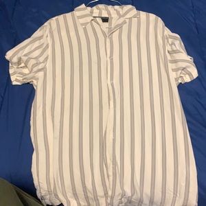 No boundaries button down